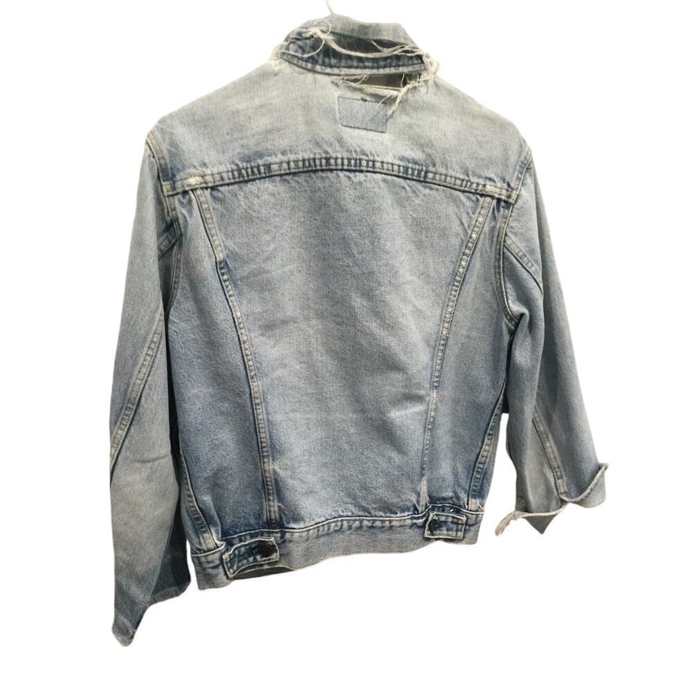 Vtg Levi’s trucker jean jacket men M thrashed USA gorpcore emo punk Western rock - Picture 5 of 16